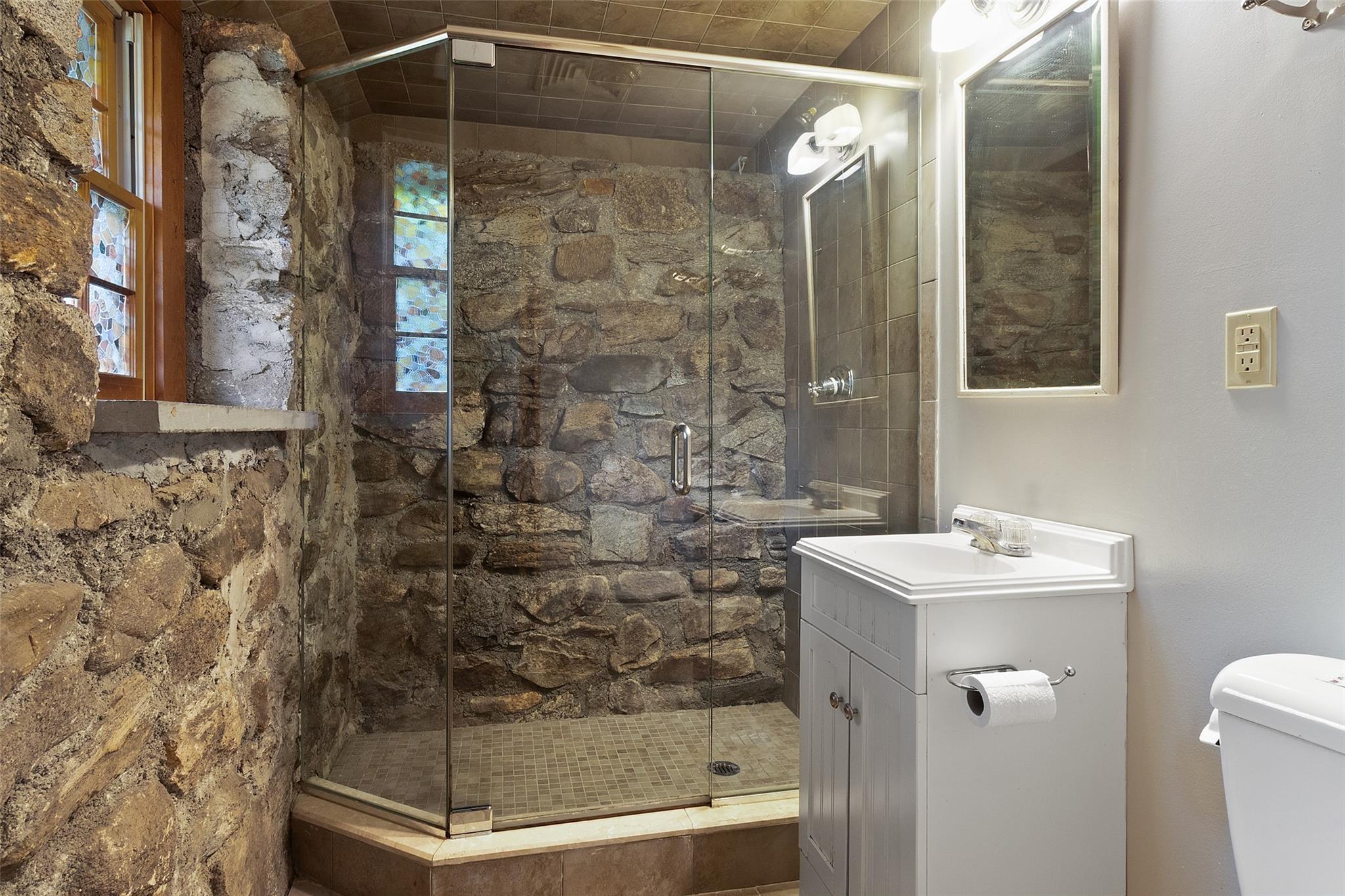 Mahopac, New York, 10541, United States, 3 Bedrooms Bedrooms, ,3 BathroomsBathrooms,Residential,For Sale,1804157