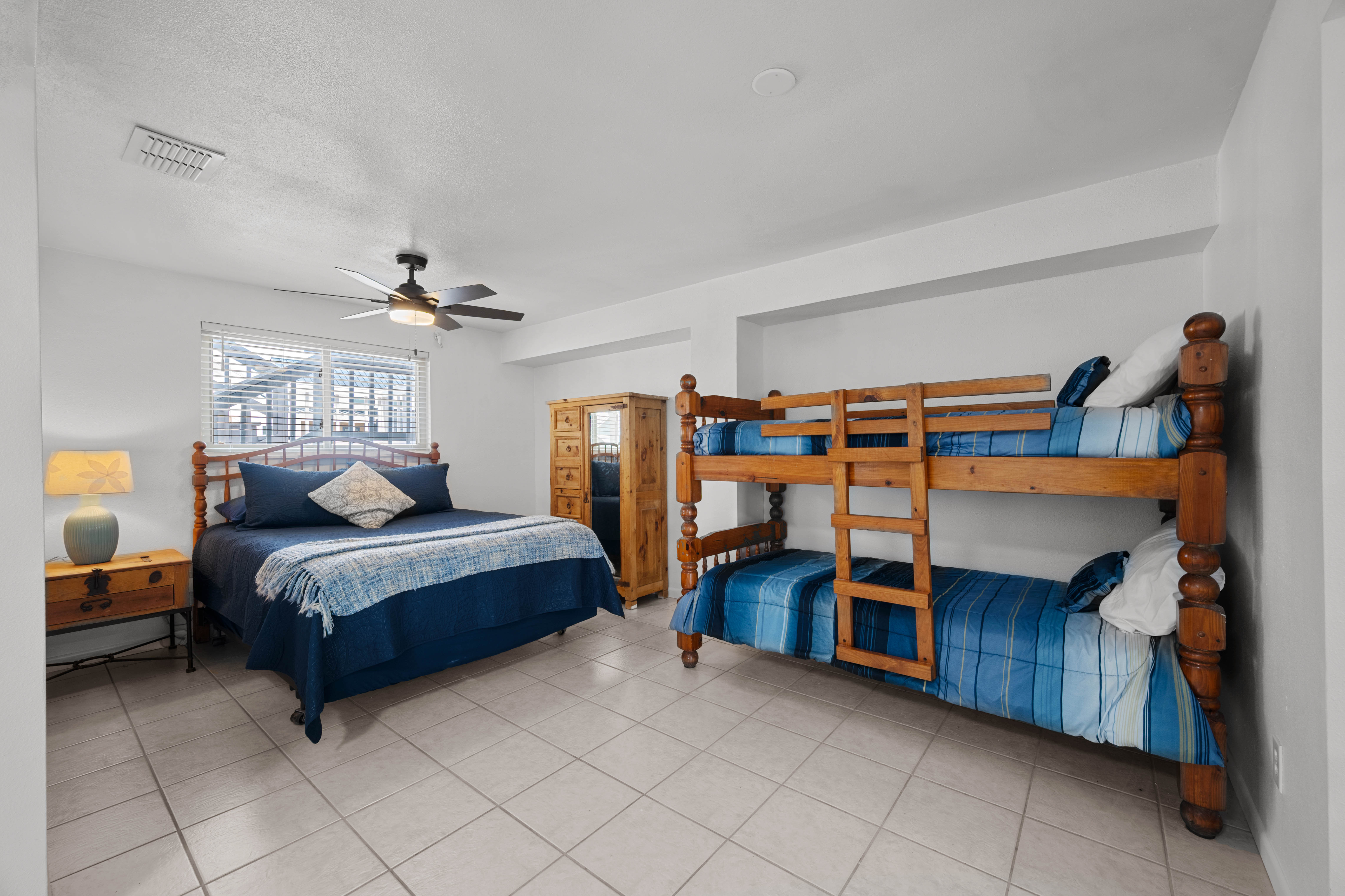  Key Allegro Waterfront Retreat - 物件實景