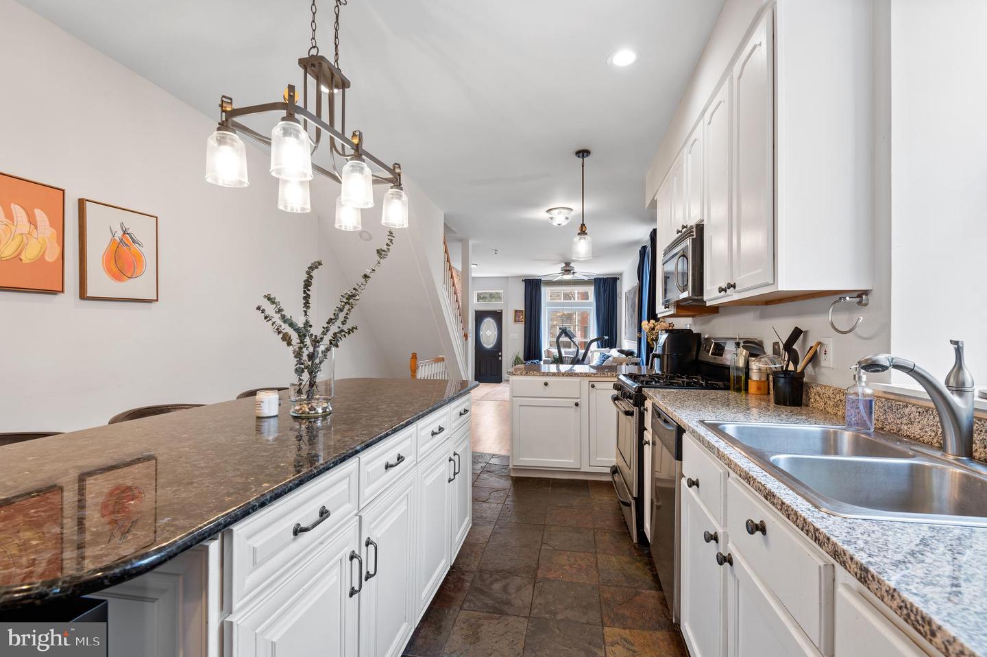 Baltimore, Maryland, 21224, United States, 3 Bedrooms Bedrooms, ,3 BathroomsBathrooms,Residential,For Sale,1939633