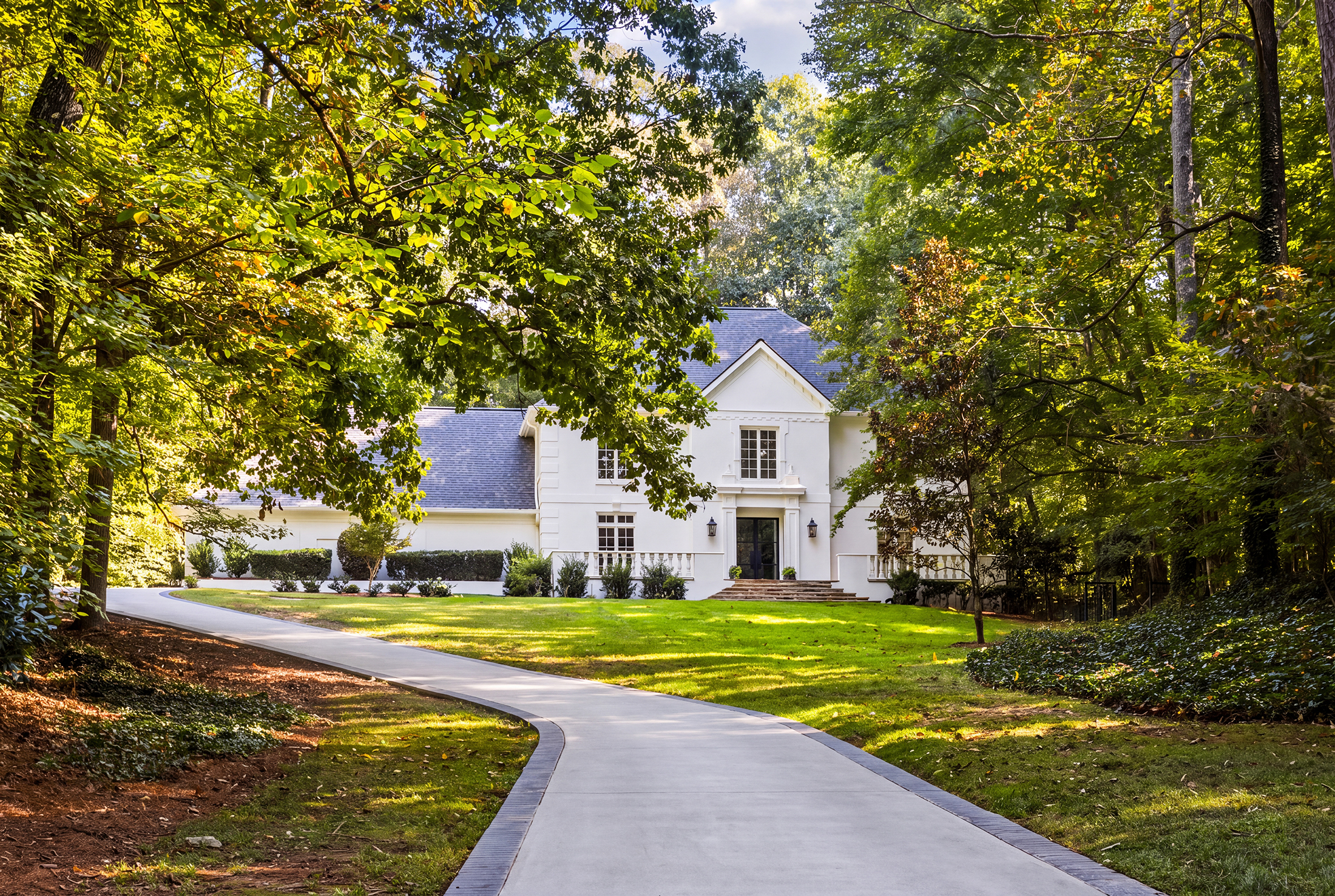  Timeless Architecture, Refined Interiors, and Modern Comfort in Sandy Springs - 物件實景