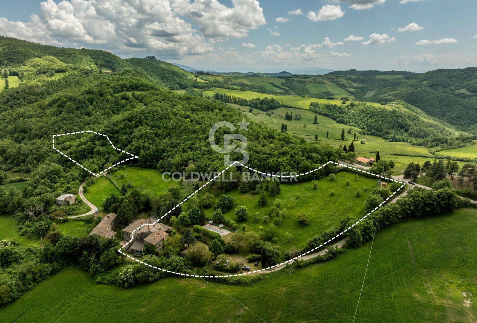 Frazione Montelovesco, Gubbio, Perugia, 06024, IT, 8 Bedrooms Bedrooms, ,10 BathroomsBathrooms,Residential,For Sale,Frazione Montelovesco,1622561