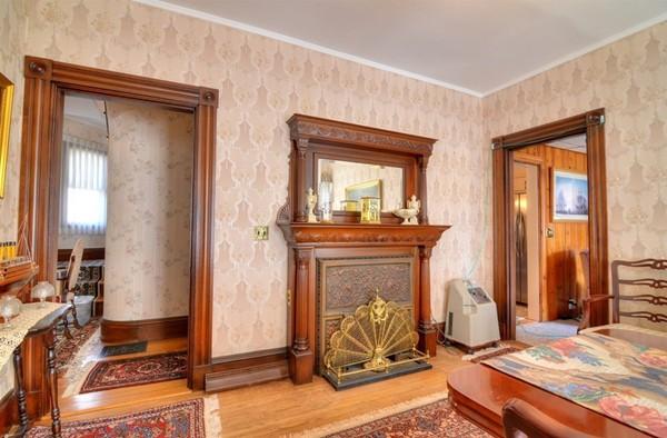 Quincy, Massachusetts, 02169, United States, 4 Bedrooms Bedrooms, ,2 BathroomsBathrooms,Residential,For Sale,1942556