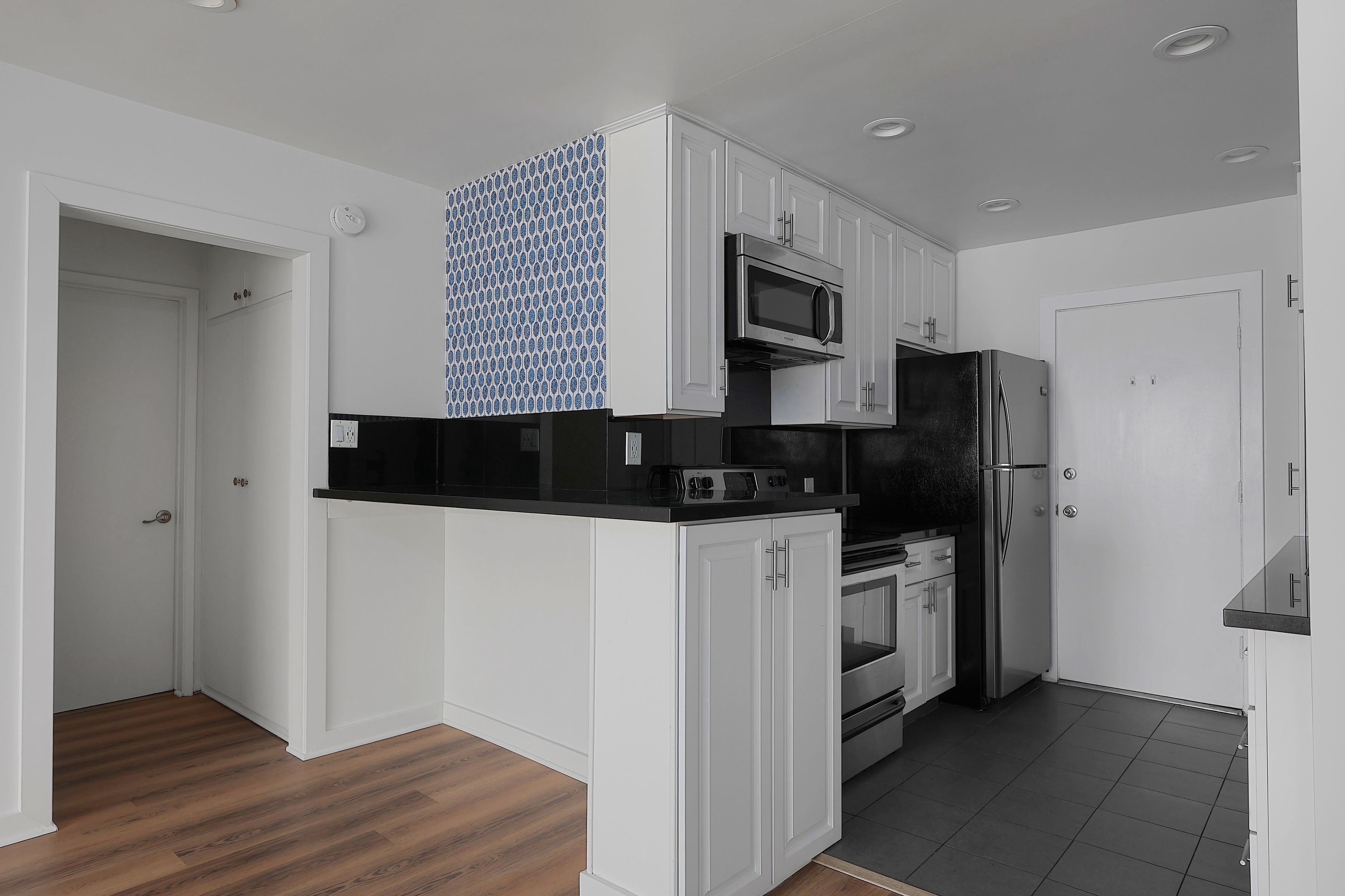  960 Larrabee Street #218 - 物件實景