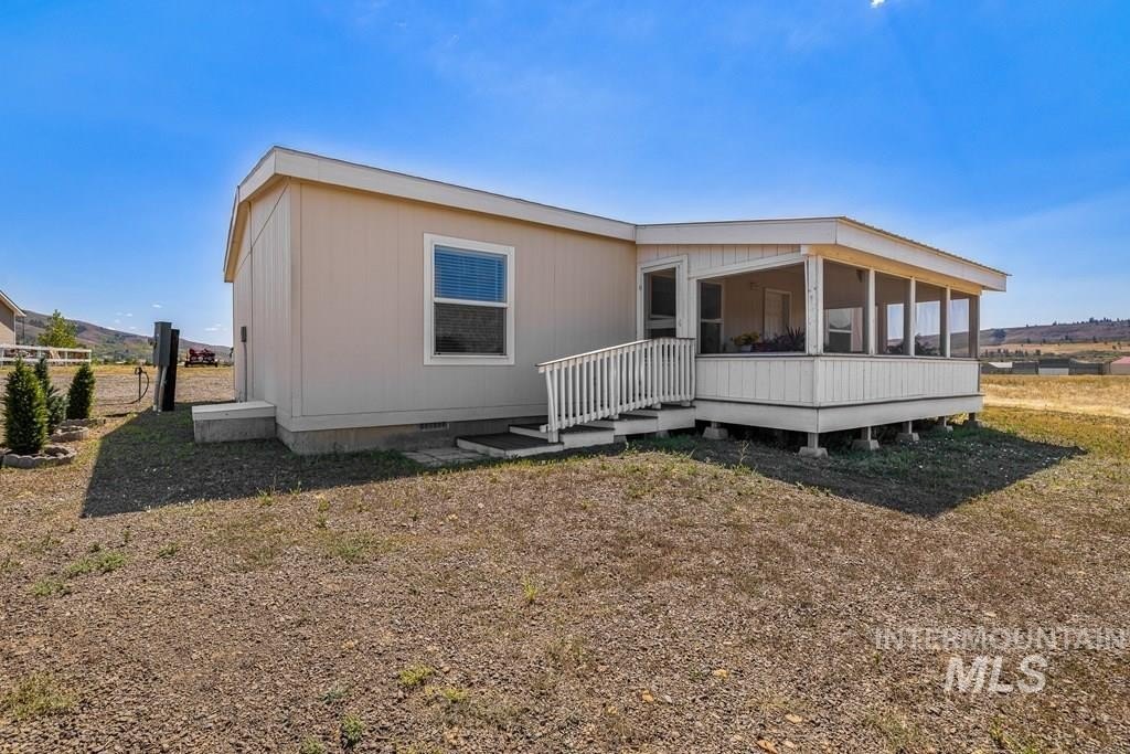 Council, Idaho, 83612, United States, 3 Bedrooms Bedrooms, ,2 BathroomsBathrooms,Residential,For Sale,1928022