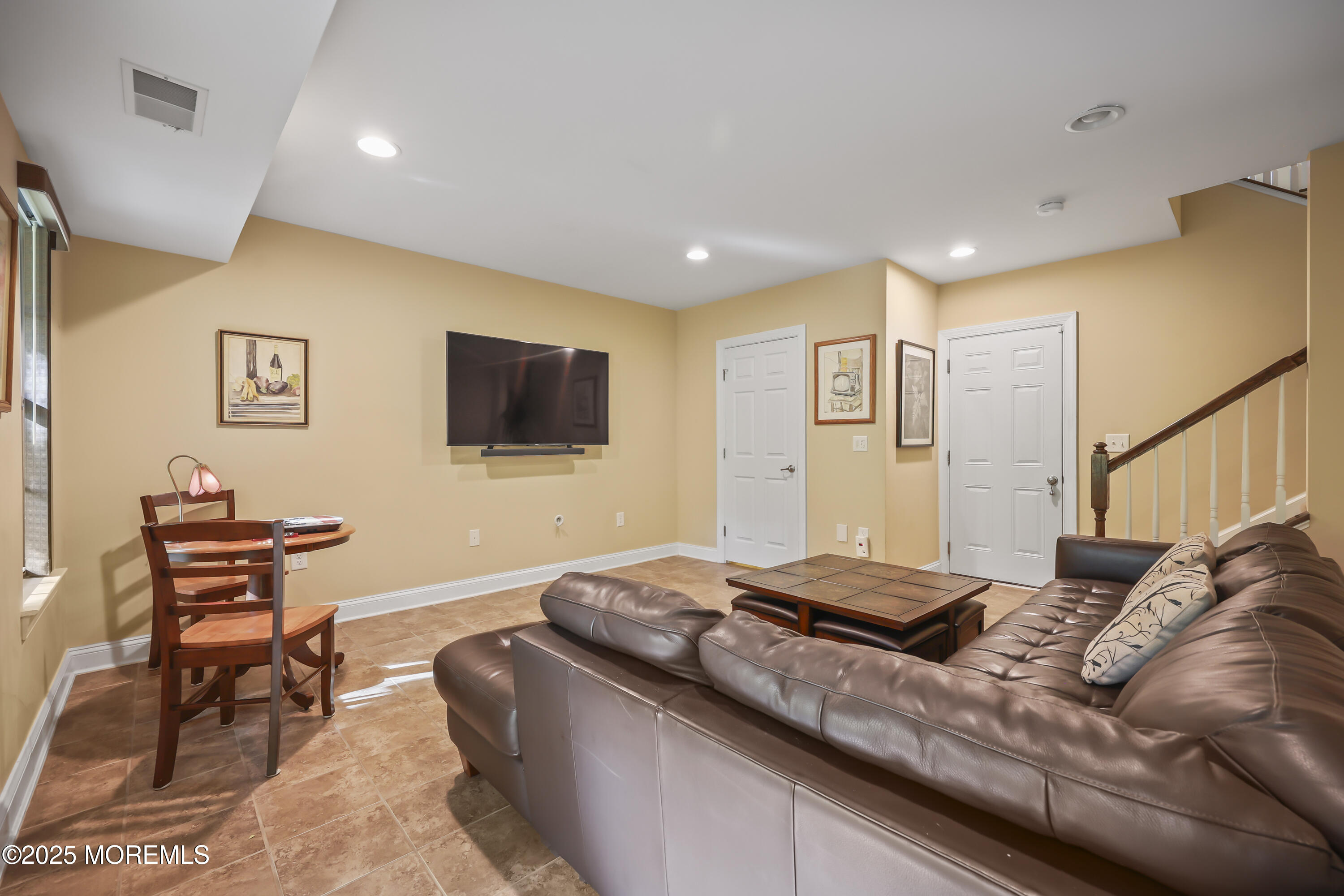 Middletown, New Jersey, 07748, United States, 3 Bedrooms Bedrooms, ,3 BathroomsBathrooms,Residential,For Sale,1989019