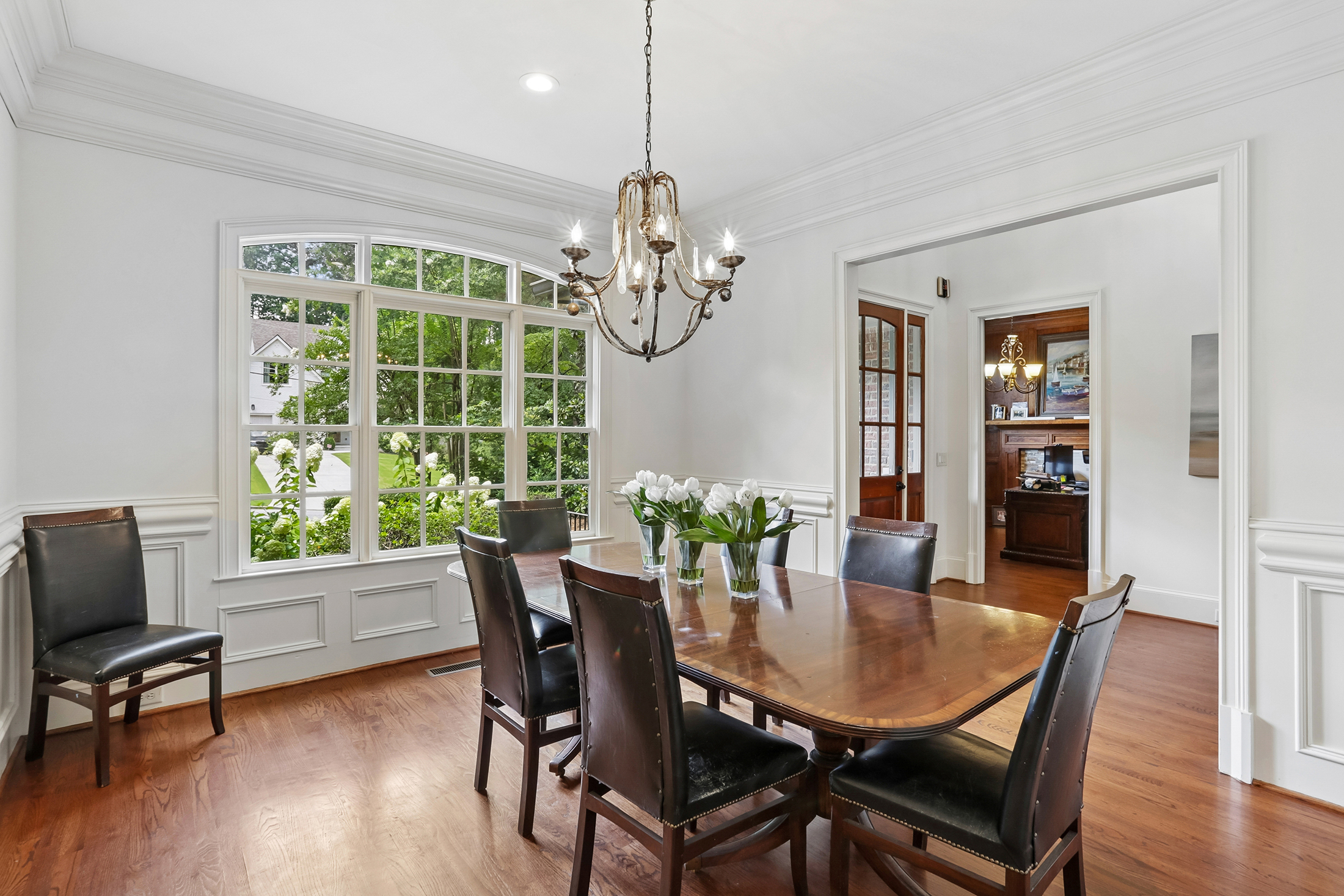  Stunning Brick Traditional in Sought-after Pine Hills - 物件實景