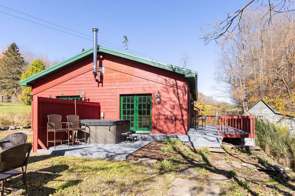 East Meredith, New York, 13757, United States, 3 Bedrooms Bedrooms, ,1 BathroomBathrooms,Residential,For Sale,1991594