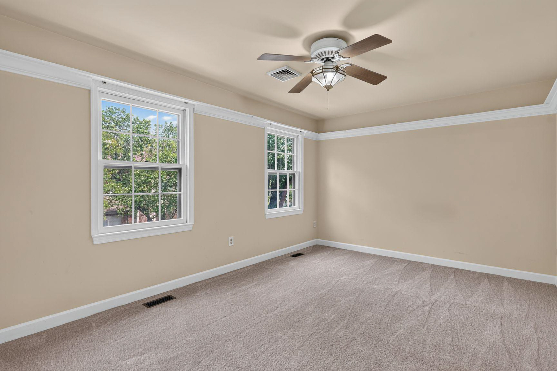  6050 Estates Drive, Alexandria, VA, 22310 - 物件實景