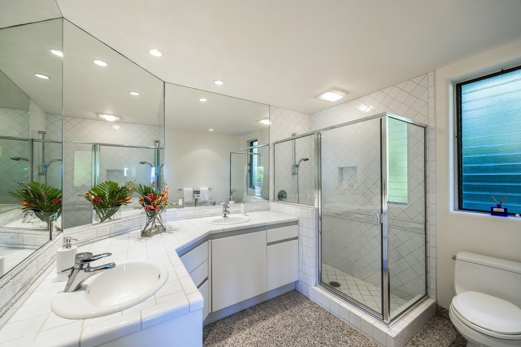 Lahaina, Hawaii, 96761, United States, 4 Bedrooms Bedrooms, ,5 BathroomsBathrooms,Residential,For Sale,1730605