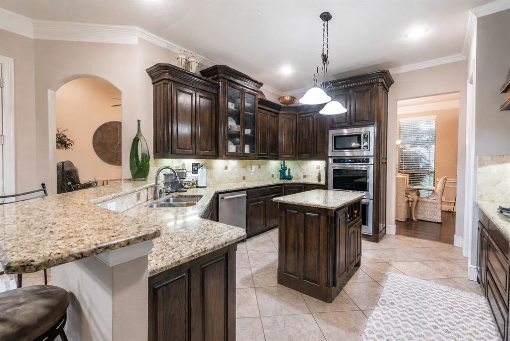 Waxahachie, Texas, 75167, United States, 4 Bedrooms Bedrooms, ,3 BathroomsBathrooms,Residential,For Sale,1982552