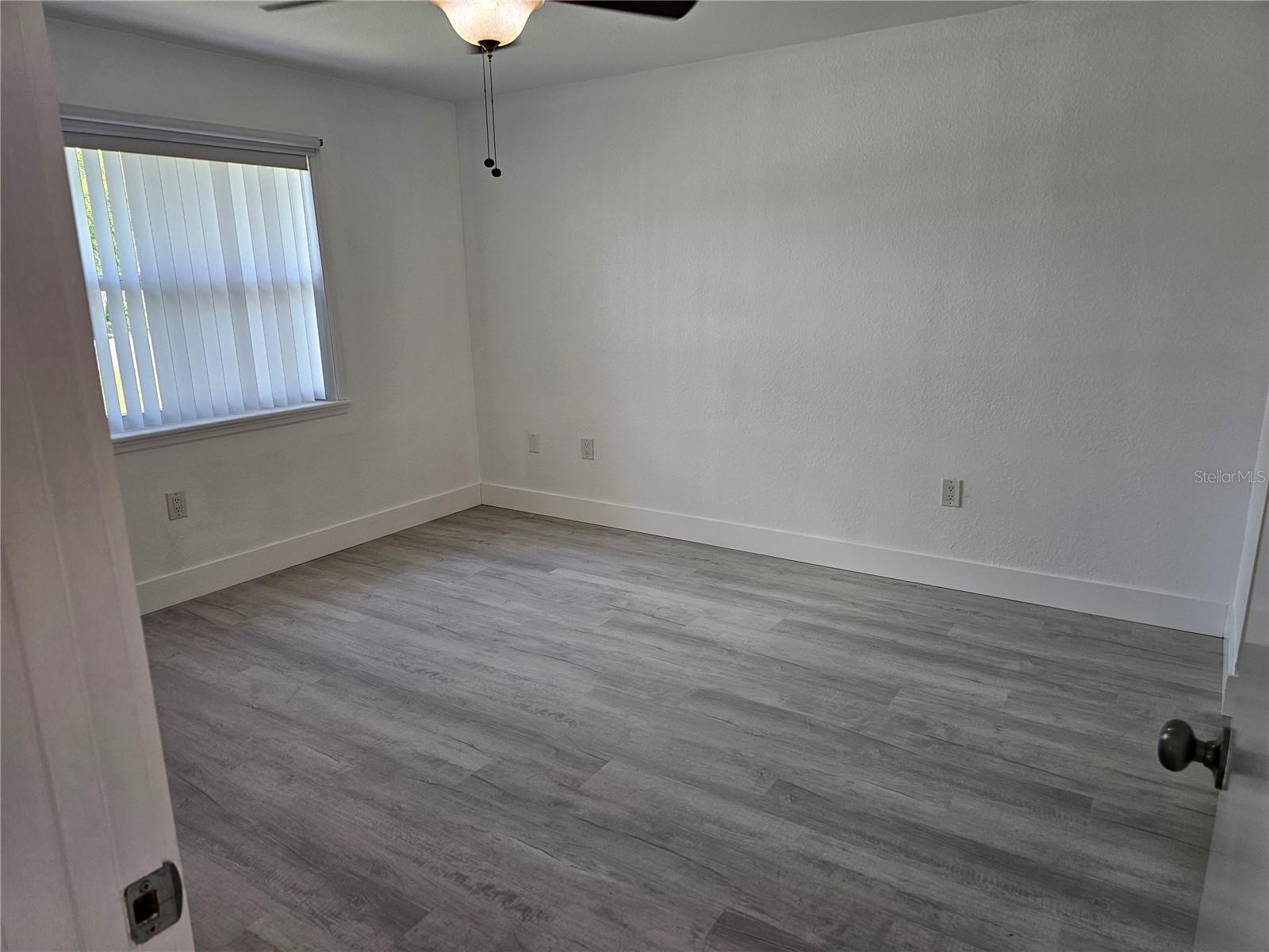 Largo, Florida, 33773, United States, 3 Bedrooms Bedrooms, ,2 BathroomsBathrooms,Residential,For Sale,1870302