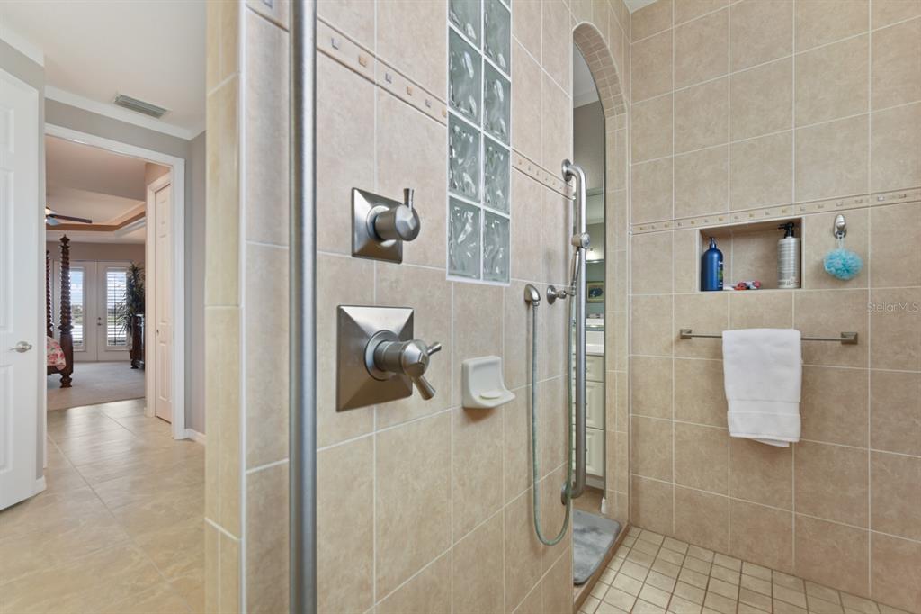 Punta Gorda, Florida, 33955, United States, 3 Bedrooms Bedrooms, ,2 BathroomsBathrooms,Residential,For Sale,1982599