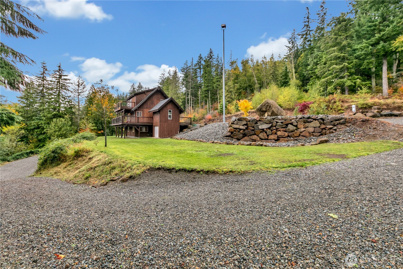 Ravensdale, Washington, 98051, United States, 3 Bedrooms Bedrooms, ,1 BathroomBathrooms,Residential,For Sale,2000526