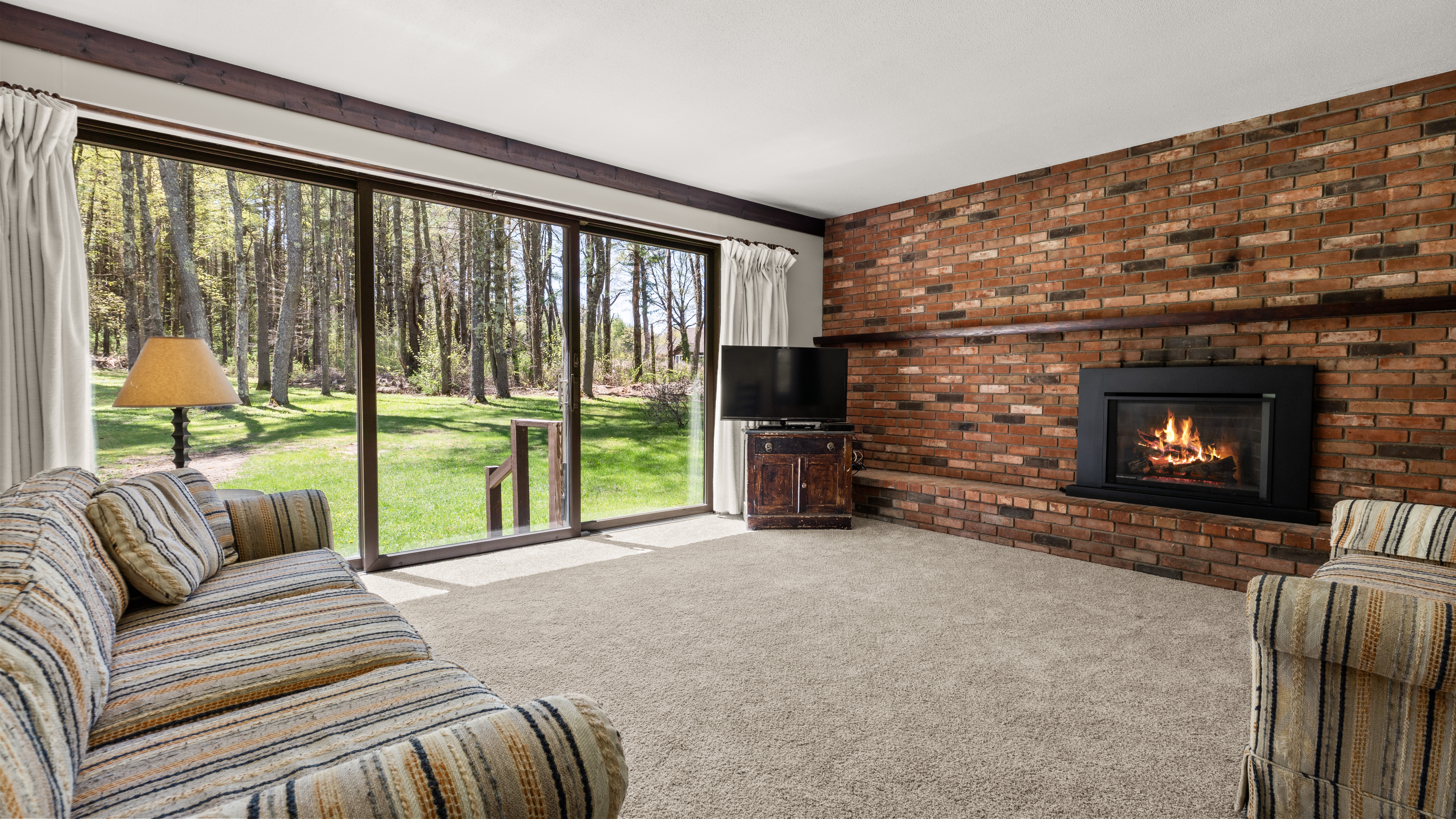  Secluded Lenox Acreage – Privacy, Character, & Minutes to Downtown - 物件實景