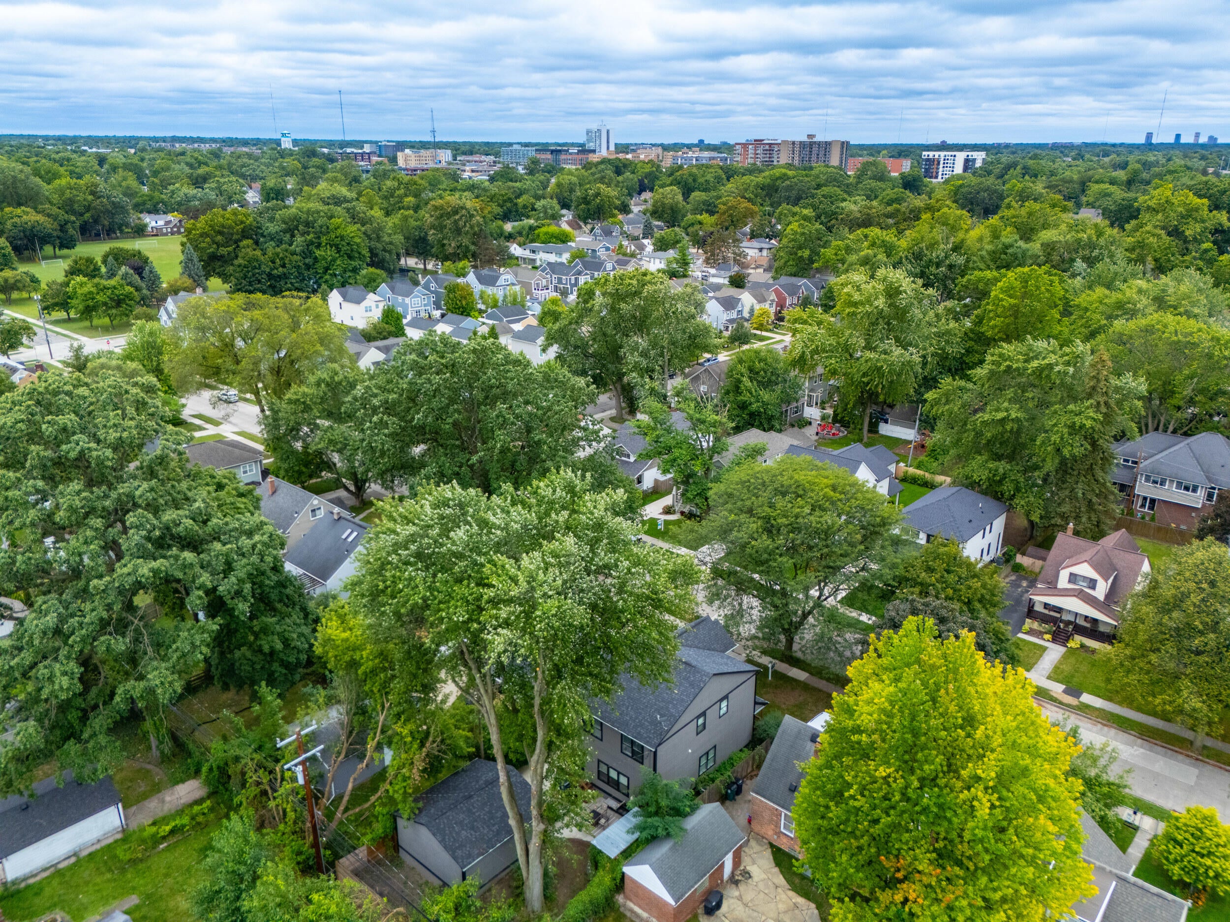 Royal Oak, Michigan, 48067, United States, 3 Bedrooms Bedrooms, ,3 BathroomsBathrooms,Residential,For Sale,1924655