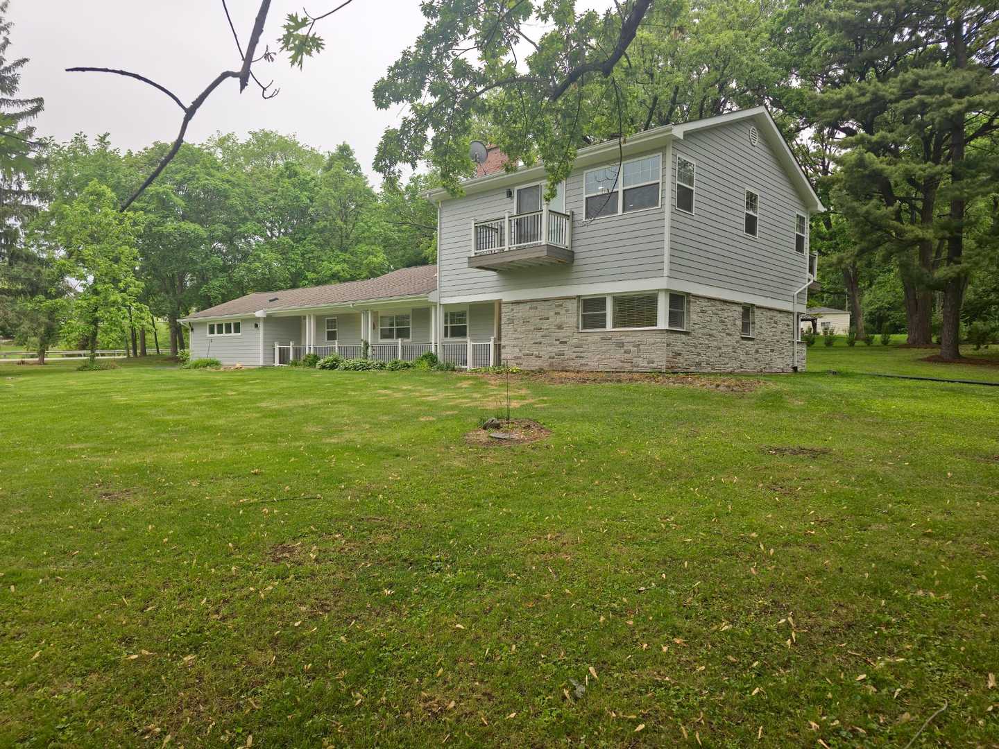 Inverness, Illinois, 60067, United States, 4 Bedrooms Bedrooms, ,2 BathroomsBathrooms,Residential,For Sale,1930248