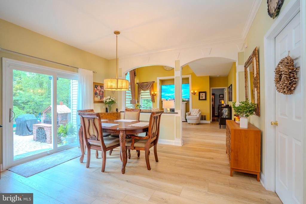 Monroe Township, New Jersey, 08831, United States, 5 Bedrooms Bedrooms, ,4 BathroomsBathrooms,Residential,For Sale,1895133