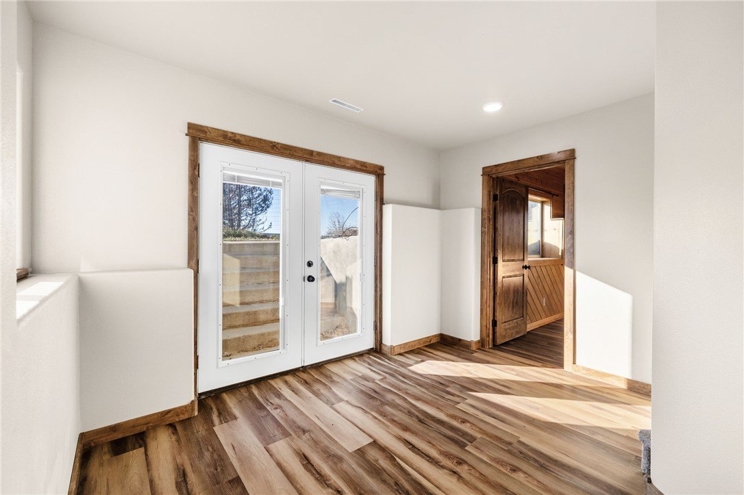 Shepherd, Montana, 59079, United States, 5 Bedrooms Bedrooms, ,3 BathroomsBathrooms,Residential,For Sale,1998698