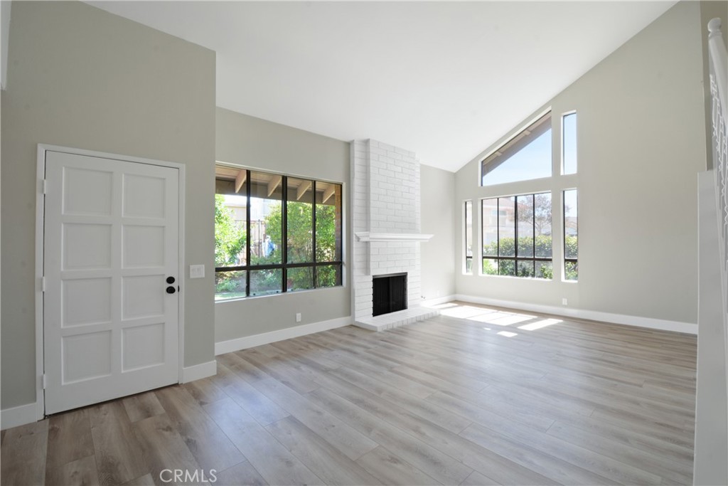 San Dimas, California, 91773, United States, 3 Bedrooms Bedrooms, ,3 BathroomsBathrooms,Residential,For Sale,1889581