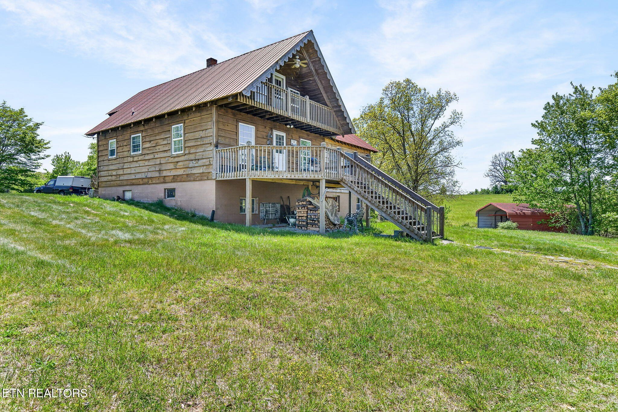 Deer Lodge, Tennessee, 37726, United States, 3 Bedrooms Bedrooms, ,4 BathroomsBathrooms,Residential,For Sale,1996492