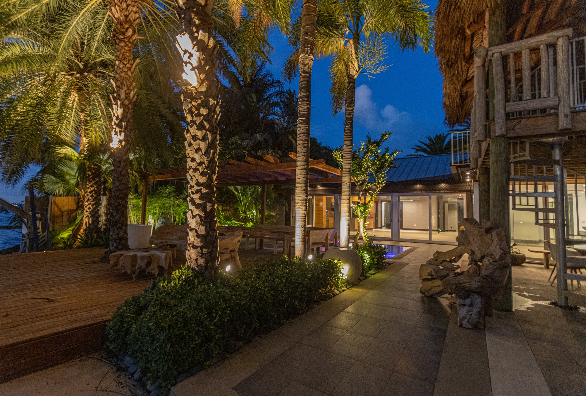  2440 N Shore Ter, Miami Beach, FL, 33141 - 物件實景