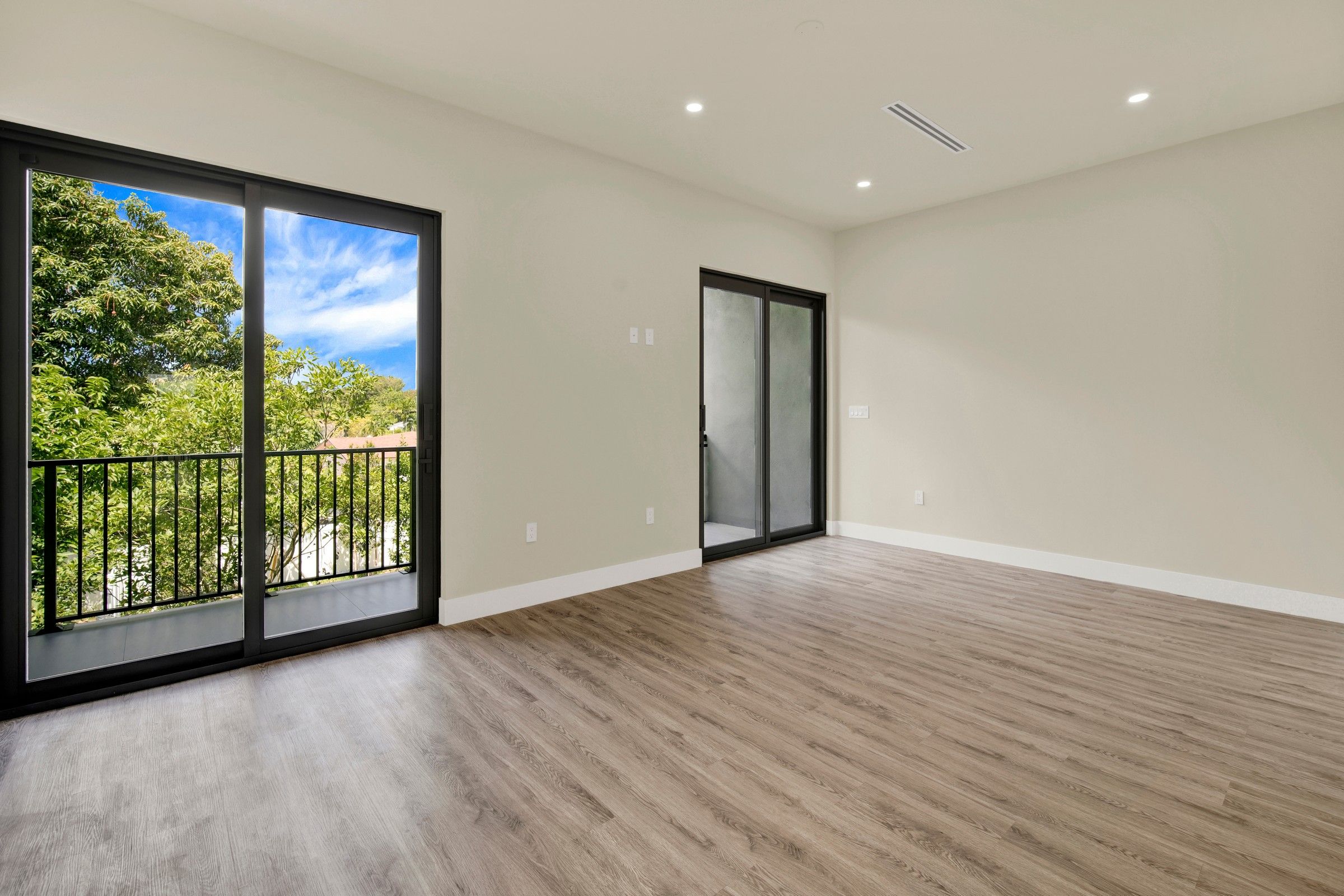  2889 Southwest 35th Avenue, Miami, FL 33133 - 物件實景