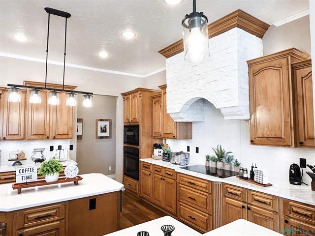 Artesia, New Mexico, 88210, United States, 4 Bedrooms Bedrooms, ,6 BathroomsBathrooms,Residential,For Sale,2015339