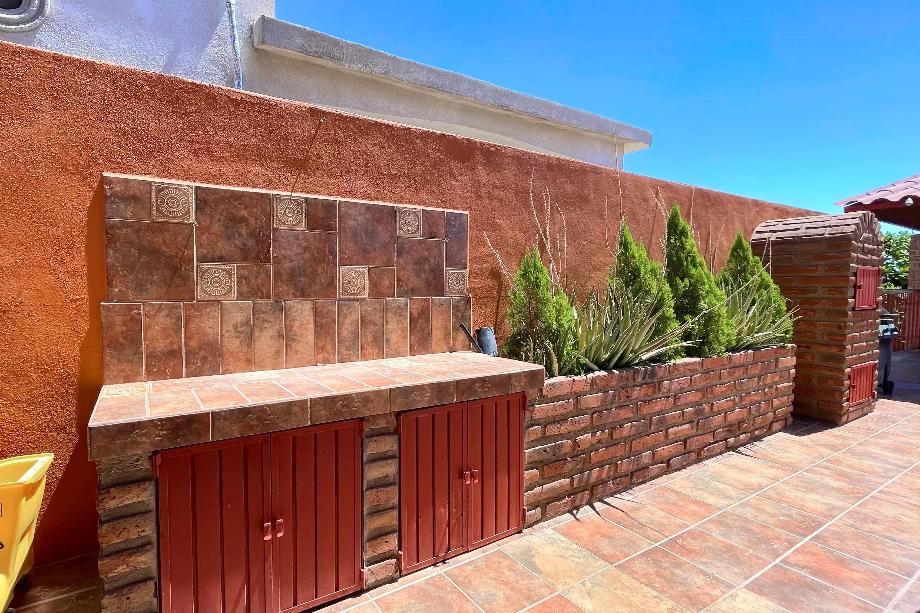Guaymas, Sonora, 85506, Mexico, 4 Bedrooms Bedrooms, ,2 BathroomsBathrooms,Residential,For Sale,1918784