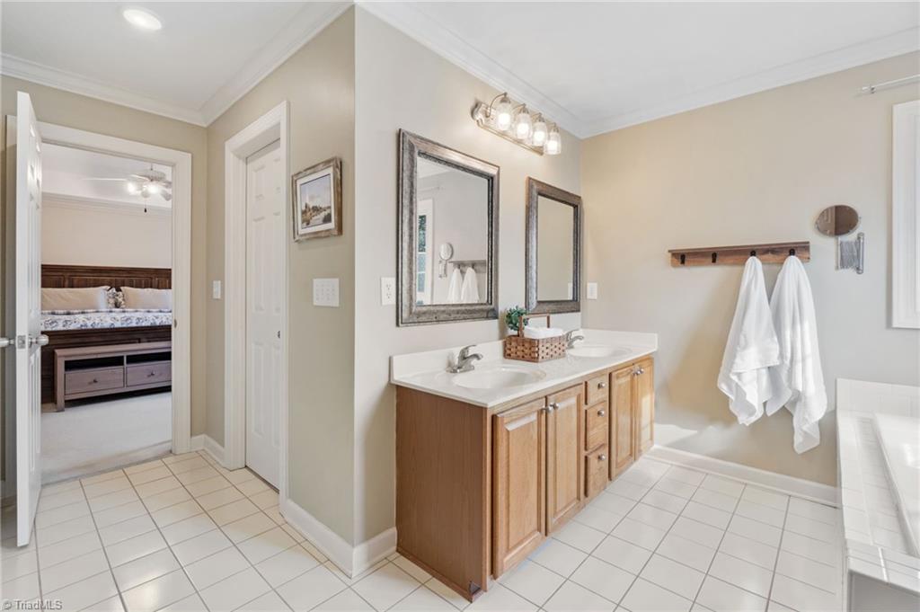 Winston-Salem, North Carolina, 27106, United States, 4 Bedrooms Bedrooms, ,3 BathroomsBathrooms,Residential,For Sale,1998396