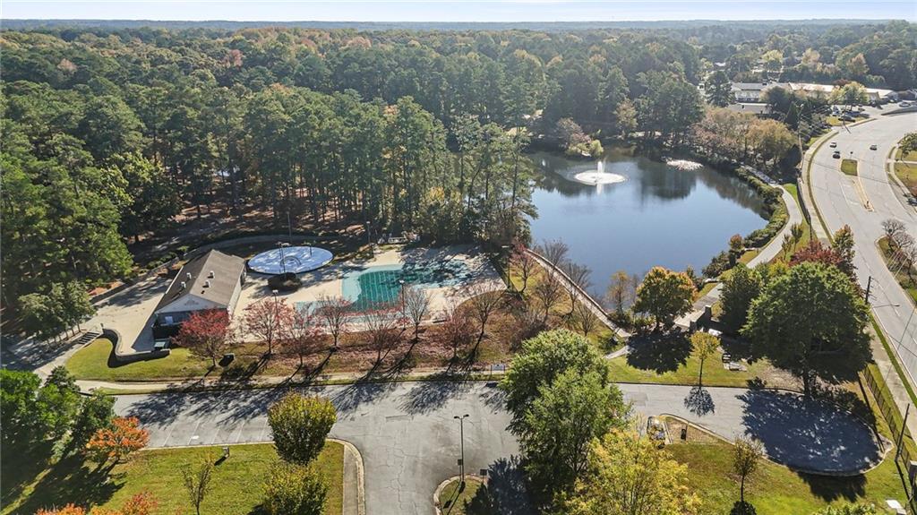 Snellville, Georgia, 30039, United States, 5 Bedrooms Bedrooms, ,4 BathroomsBathrooms,Residential,For Sale,1993862