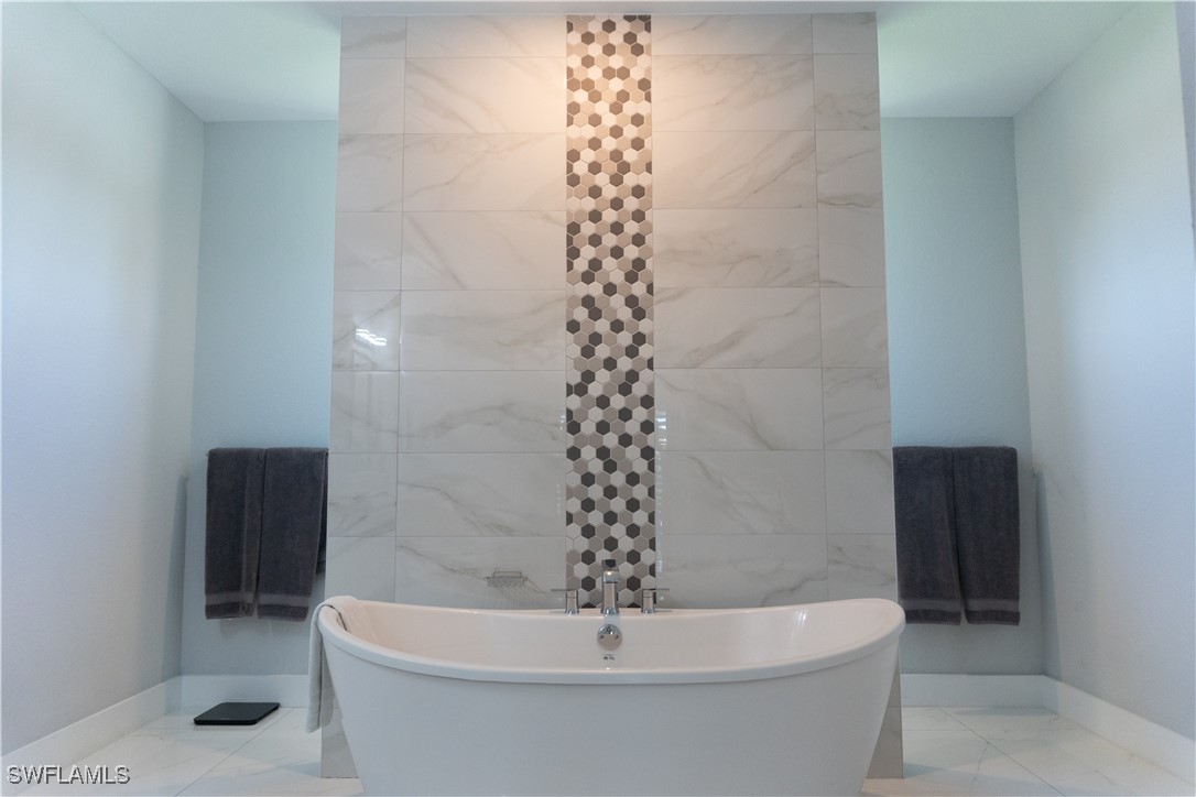 Cape Coral, Florida, 33914, United States, 3 Bedrooms Bedrooms, ,2 BathroomsBathrooms,Residential,For Sale,1983119