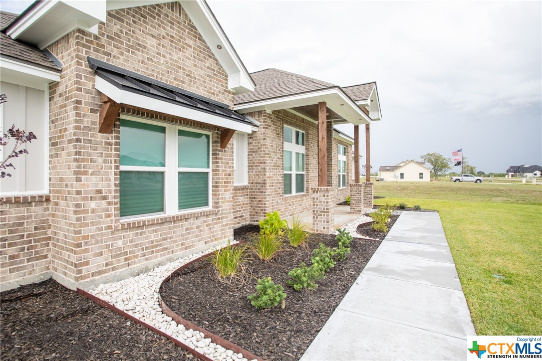 Victoria, Texas, 77904, United States, 4 Bedrooms Bedrooms, ,4 BathroomsBathrooms,Residential,For Sale,1818575