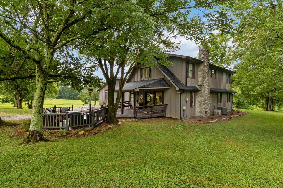 Somerset, Kentucky, 42503, United States, 4 Bedrooms Bedrooms, ,3 BathroomsBathrooms,Residential,For Sale,1938431