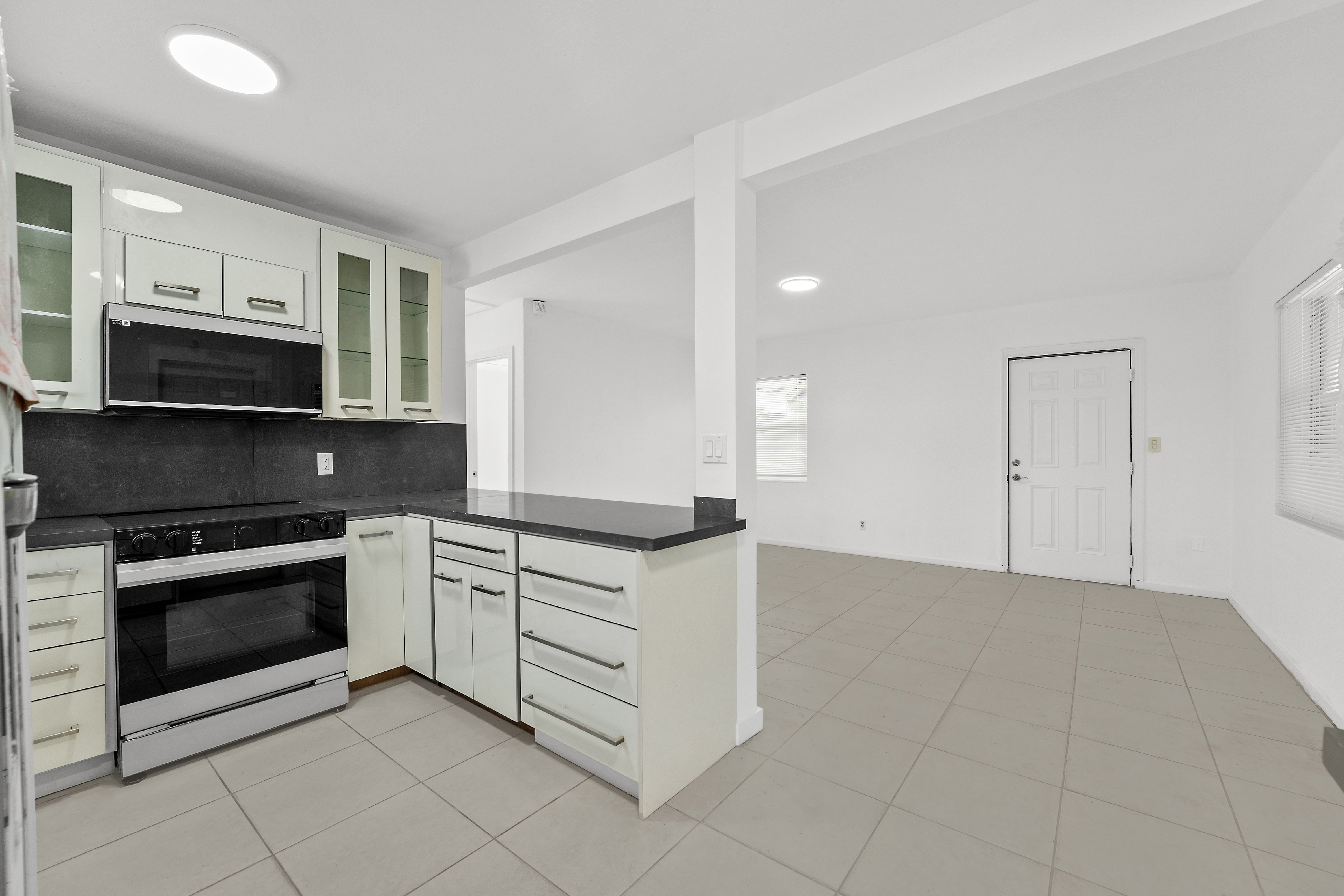  1201 NW 10th Pl, Fort Lauderdale, FL, 33311 - 物件實景