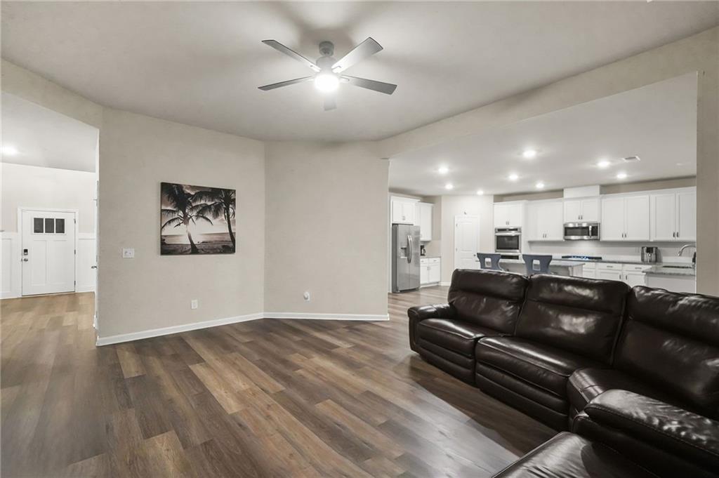 Fayetteville, Georgia, 30215, United States, 5 Bedrooms Bedrooms, ,3 BathroomsBathrooms,Residential,For Sale,2048268