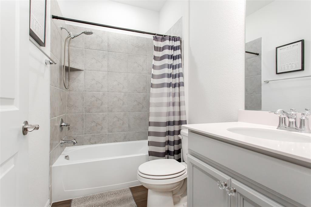 Anna, Texas, 75409, United States, 5 Bedrooms Bedrooms, ,3 BathroomsBathrooms,Residential,For Sale,1896421