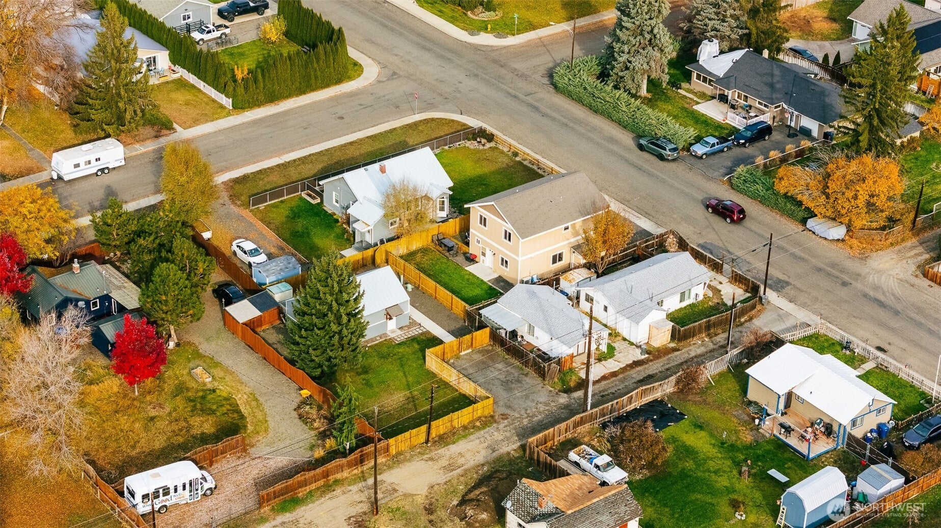 Ellensburg, Washington, 98926, United States, 3 Bedrooms Bedrooms, ,3 BathroomsBathrooms,Residential,For Sale,1991270