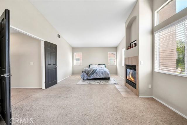 Lake Elsinore, California, 92532, United States, 5 Bedrooms Bedrooms, ,3 BathroomsBathrooms,Residential,For Sale,1900991