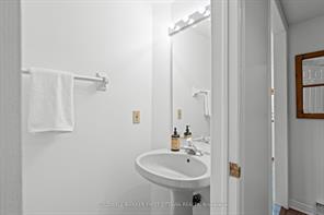 Ottawa, Ontario, K1N 9N7, CA, 2 Bedrooms Bedrooms, ,3 BathroomsBathrooms,Residential,For Sale,1966889