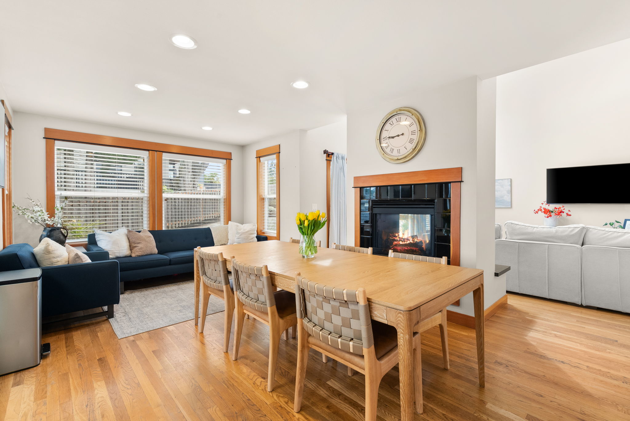  University Place Living - 物件實景