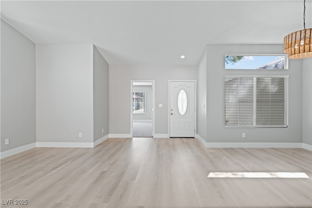 North Las Vegas, Nevada, 89031, United States, 4 Bedrooms Bedrooms, ,2 BathroomsBathrooms,Residential,For Sale,1947196