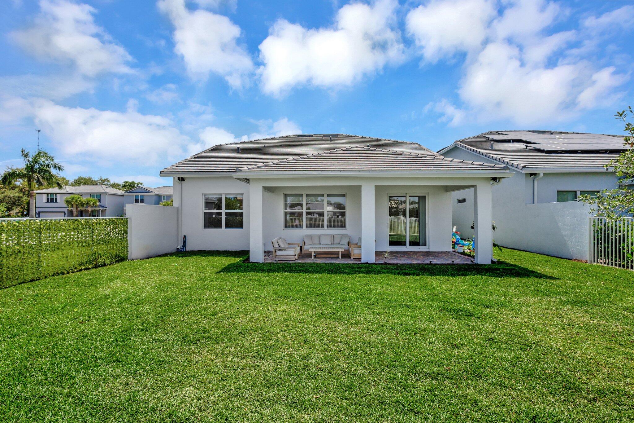 Lake Worth, Florida, 33467, United States, 5 Bedrooms Bedrooms, ,3 BathroomsBathrooms,Residential,For Sale,1838000