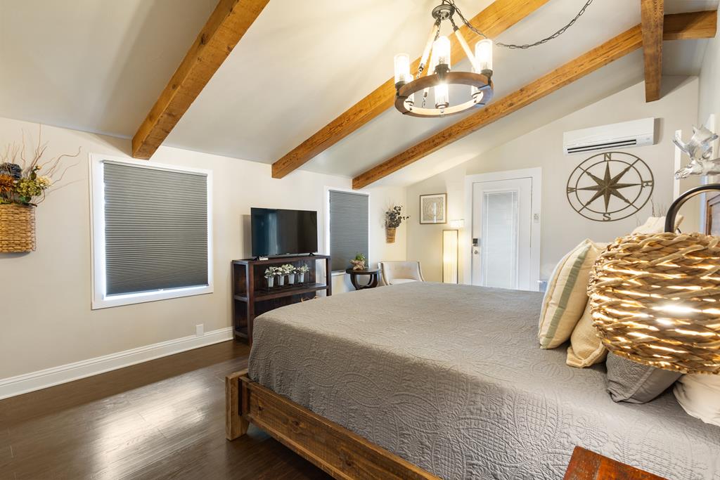 Fredericksburg, Texas, 78624, United States, 3 Bedrooms Bedrooms, ,2 BathroomsBathrooms,Residential,For Sale,2049407
