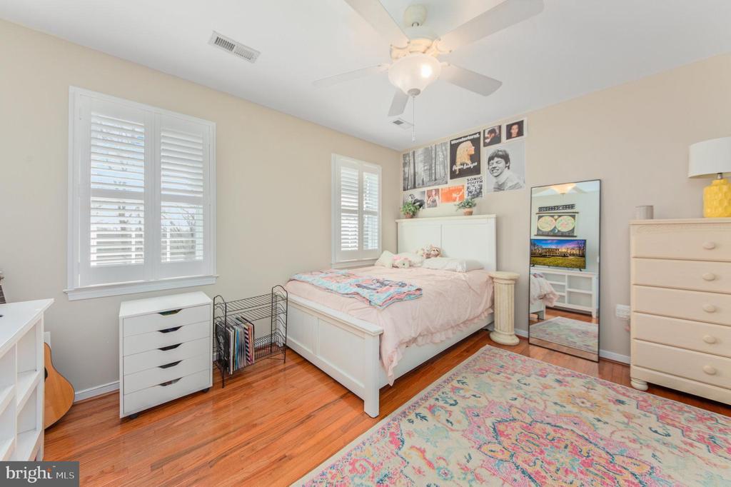 Port Royal, Virginia, 22535, United States, 5 Bedrooms Bedrooms, ,4 BathroomsBathrooms,Residential,For Sale,1959424