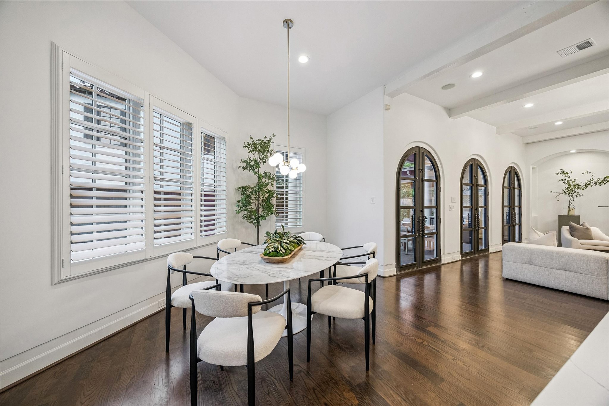  2330 Maroneal Street - 物件實景