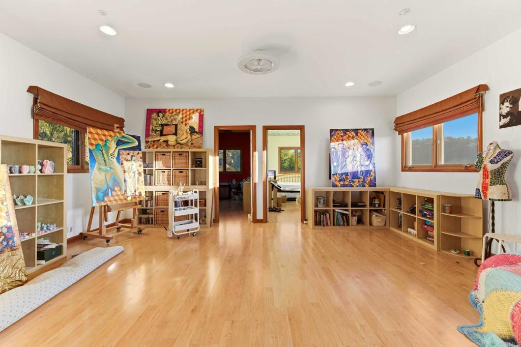 Jamul, California, 91935, United States, 5 Bedrooms Bedrooms, ,5 BathroomsBathrooms,Residential,For Sale,2005429