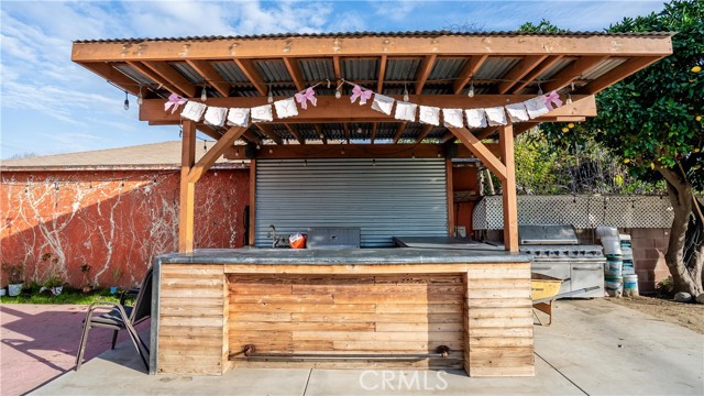 Lynwood, California, 90262, United States, 5 Bedrooms Bedrooms, ,4 BathroomsBathrooms,Residential,For Sale,2011680