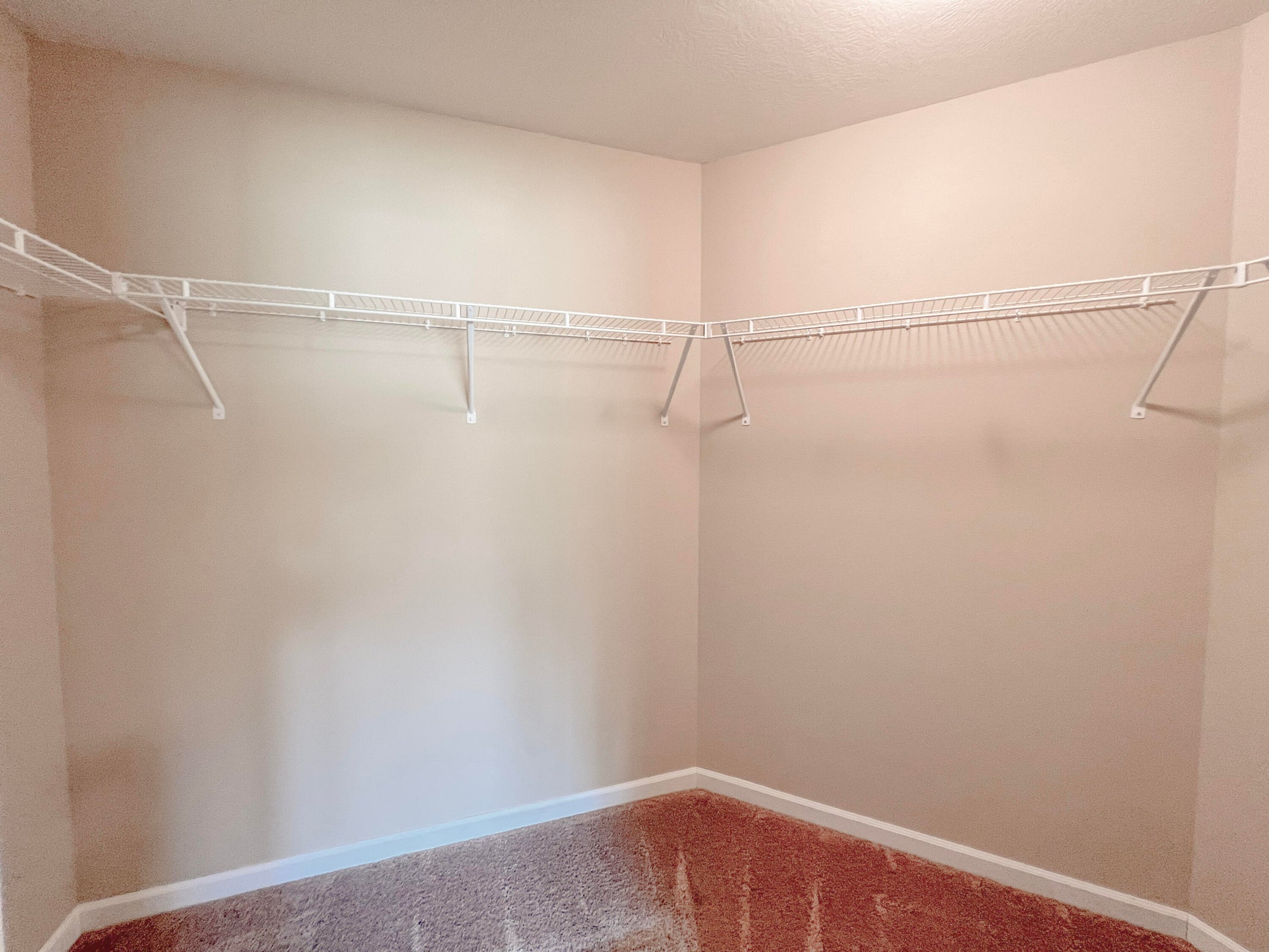 Colville, Washington, 99114, United States, 3 Bedrooms Bedrooms, ,2 BathroomsBathrooms,Residential,For Sale,1928026