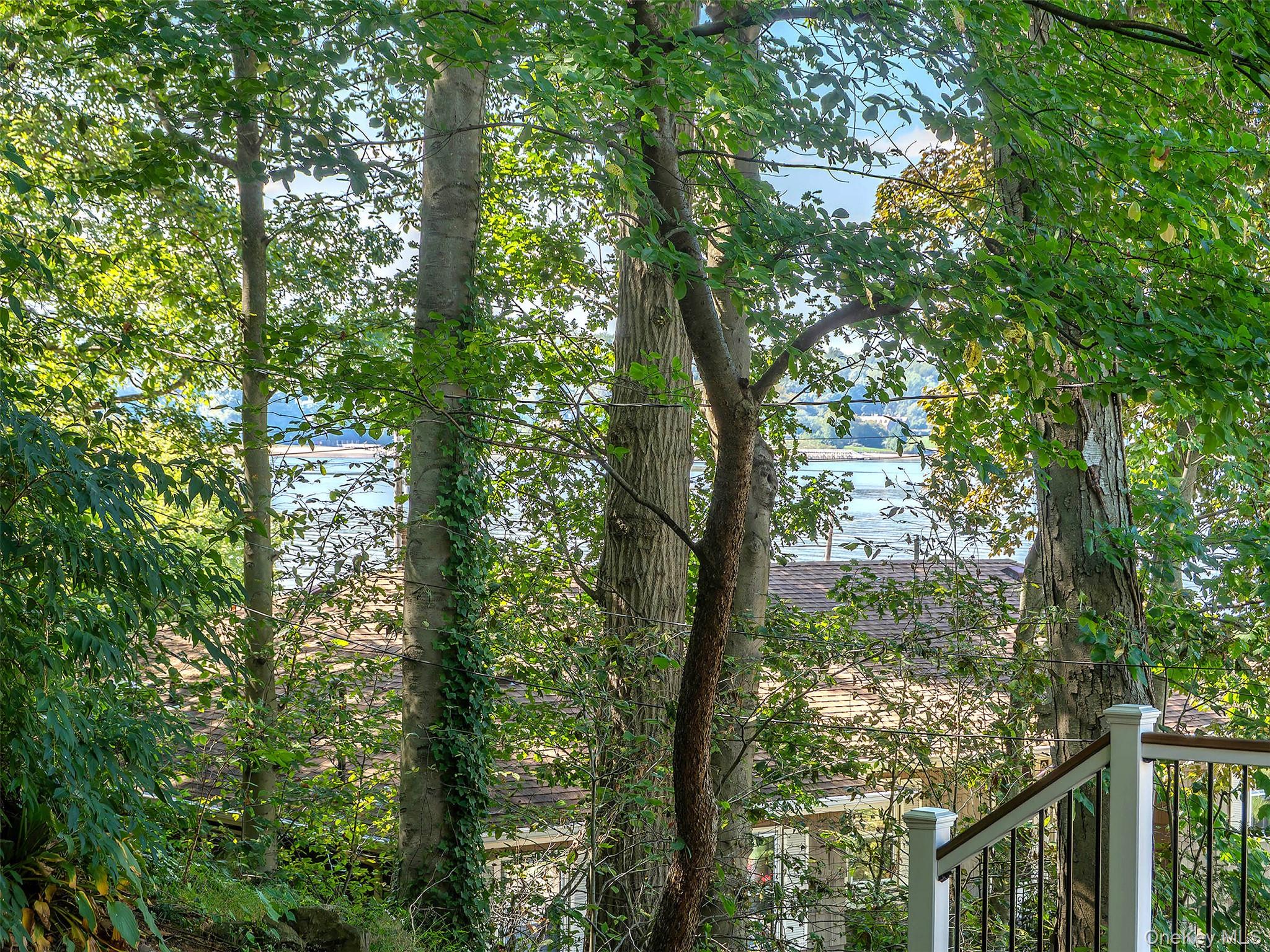  8 Laurel Way, Sea Cliff, NY, 11579 - 物件實景