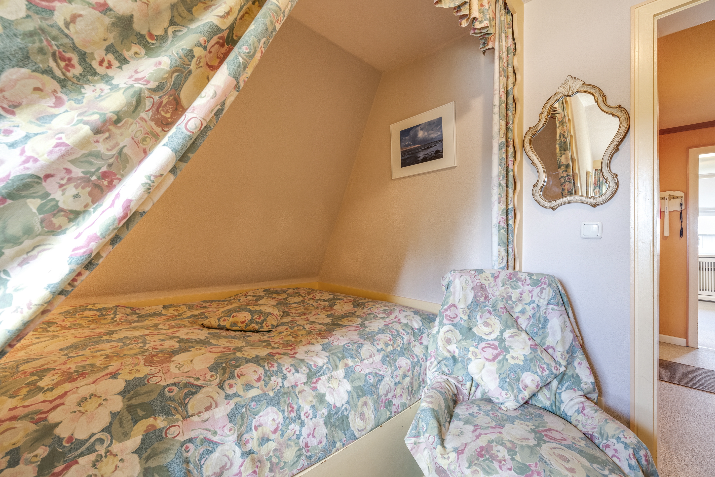 Kleines Inselrefugium unter Reet – charmante Dachgeschosswohnung in begehrter... - 物件實景